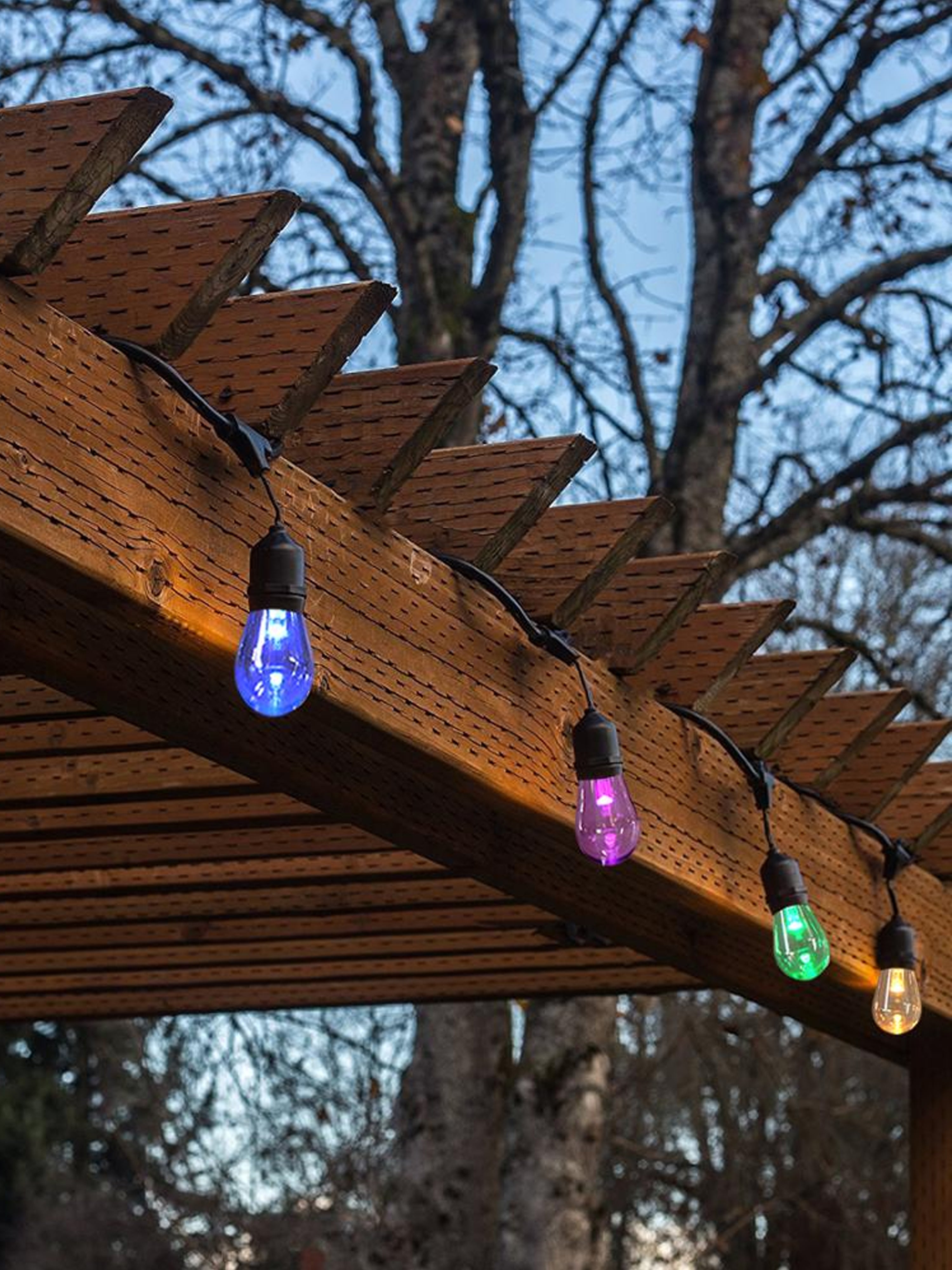 eaves light fixture
