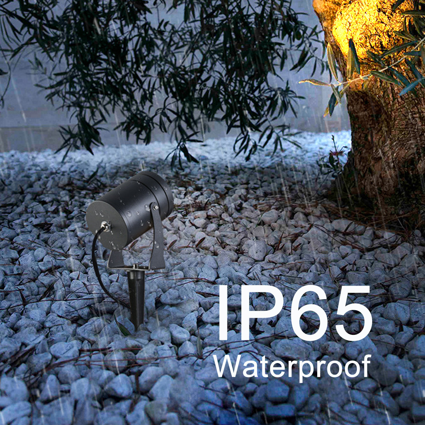 Waterproof led garden spotlights by Ningbo Foroureyes illuminating a tree with IP65 rating
