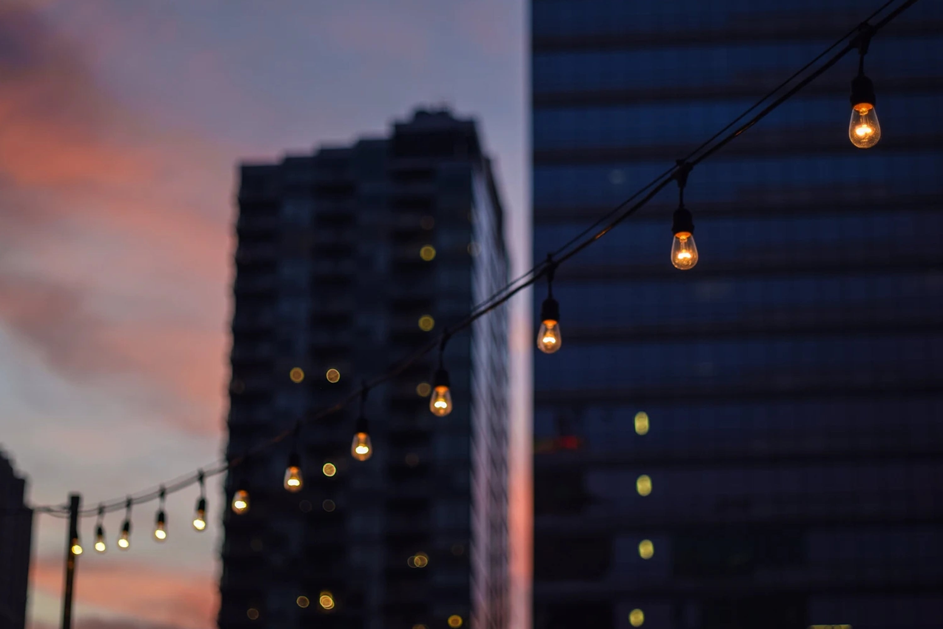 solar powered outdoor string lights