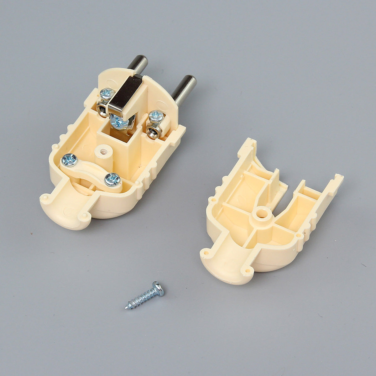 Yellow Housing German Power Plug 250V 16A Re-connectable EU Standard Plug 2P+E Detachable Assembly Electrical Connector