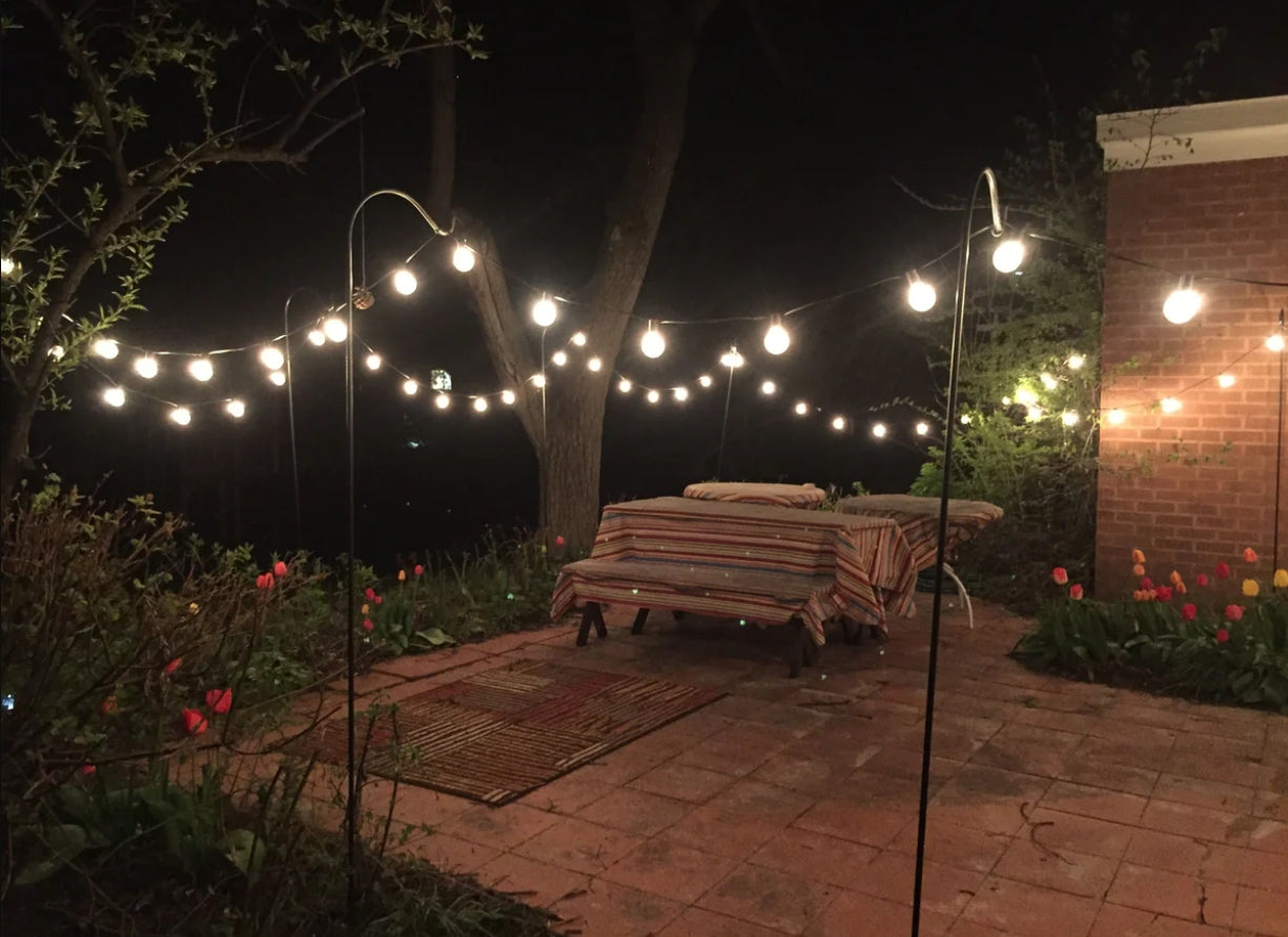 outdoor string lighting